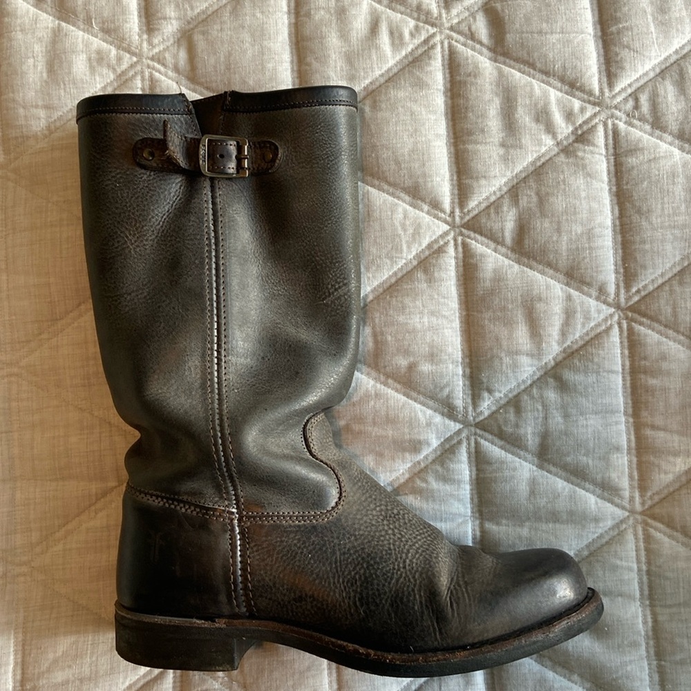 FRYE AND CO Black Combat Moto Boots with Elastic Panels